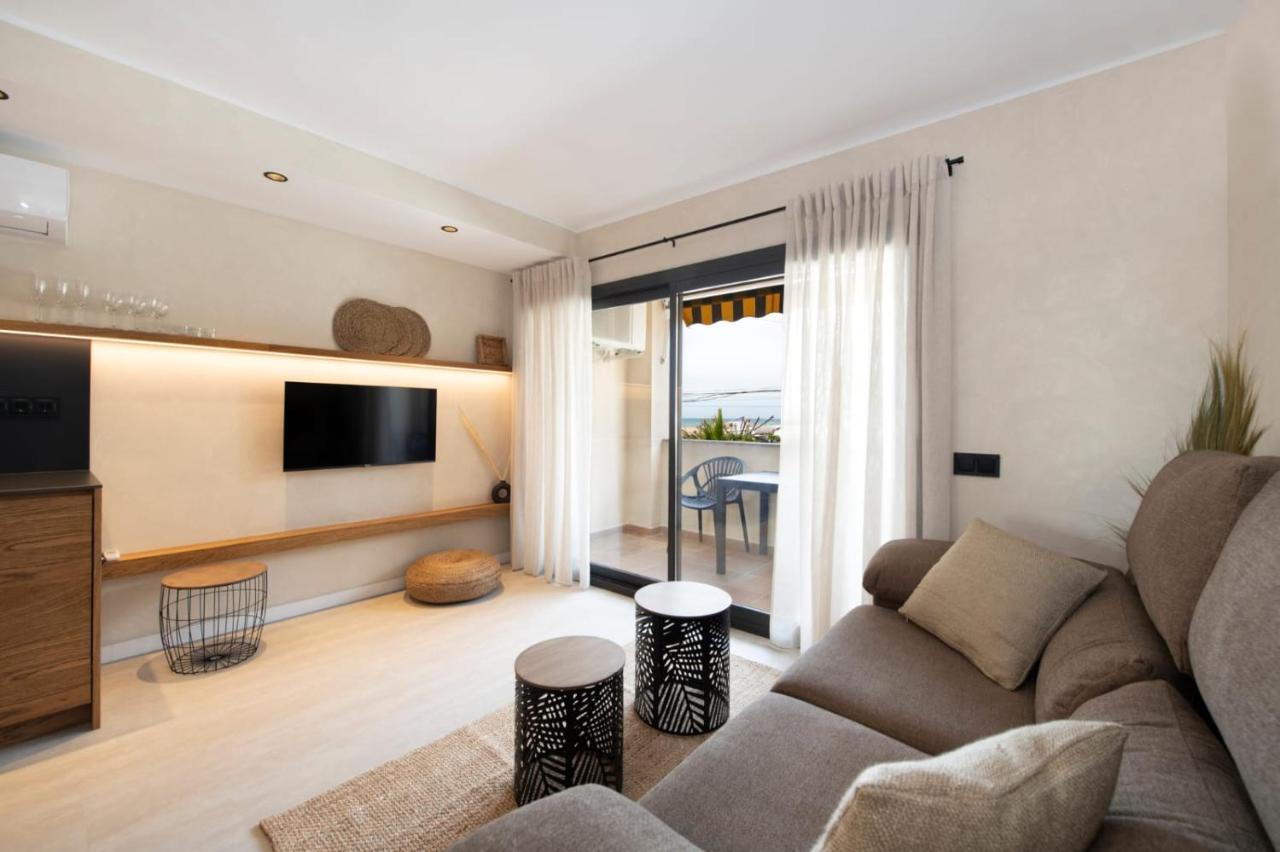 Apartament Marplana Castelldefels Zewnętrze zdjęcie